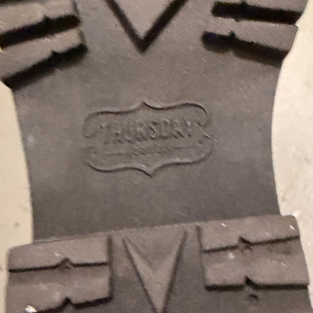 Thursday Boot Co Legend Chelsea Boot Black Leather Women’s Size 8.5 US - Picture 7 of 11